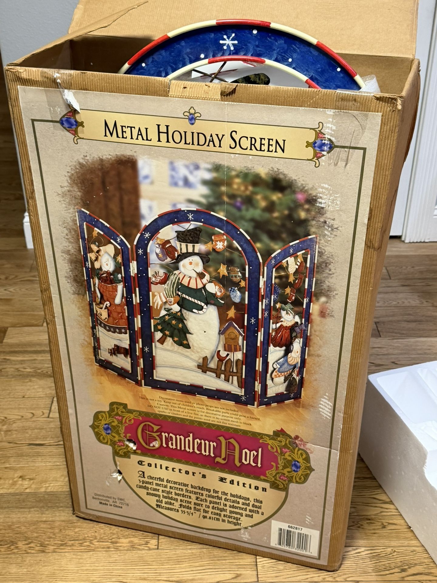 Newer Use Vintage 2002 Metal Holiday Screen Grandeur Noel