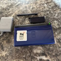 Nintendo DS Lite Bundle 