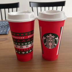 FREE Starbucks Holiday Cups