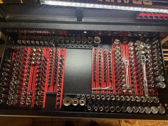 302 Pc Craftsman Sockets - Rails Are Extra
