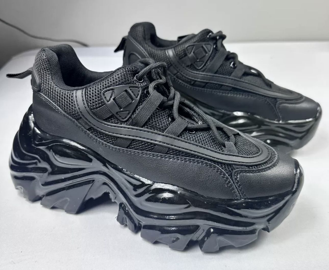 Steve Madden Ecker Platform Sneakers Women's 8.5 Black Chunky Heel