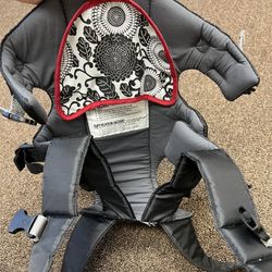 Infantino Baby Carrier 