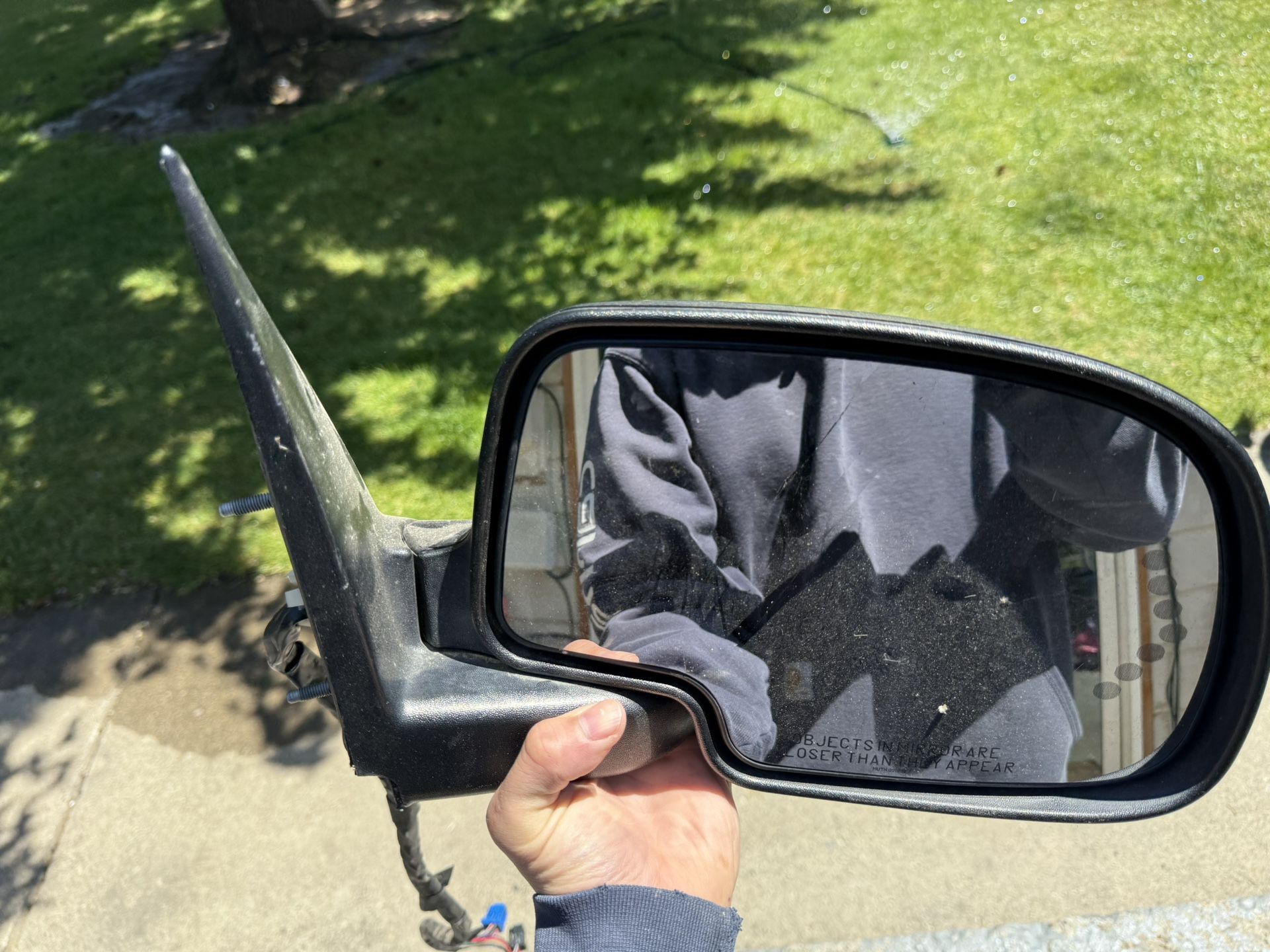 Passenger Side Mirror Off 2003 Yukon Denali Premium