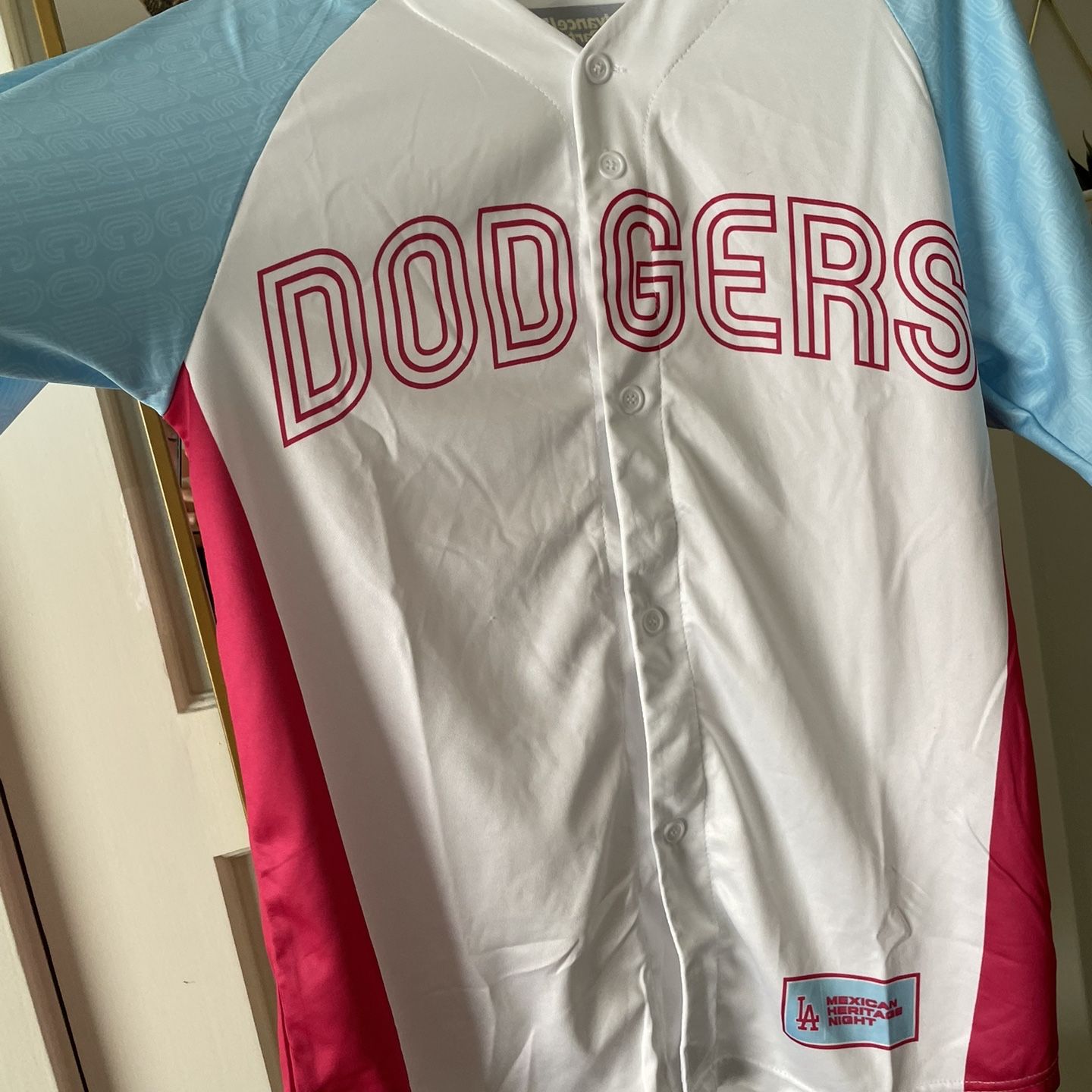 Dodgers Jersey (Mexican Heritage Night) for Sale in Claremont, CA - OfferUp