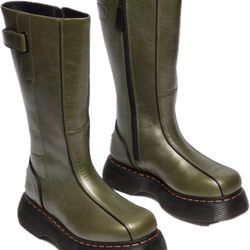 Dr Martens Buzz Hi Boots In Olive Green