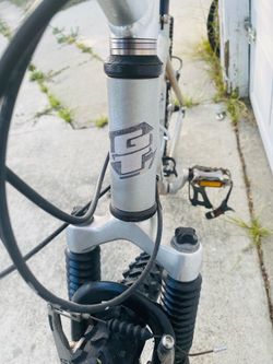 Mountain bike GT ricochet