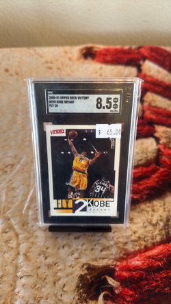2000-01 Upper Deck Victory Kobe Bryant #298 SGC 8.5