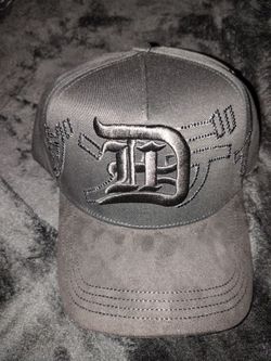 Dandy Hats midnight club