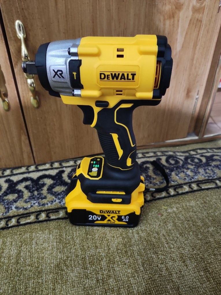 20v DeWalt Impact Wrench 1/2in With 6ah Battery No Charger