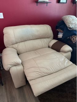 Large recliner