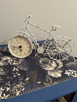 BICYCLE CLOCK!  VERY UNIQUE!
