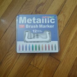Metallic Brush Marker