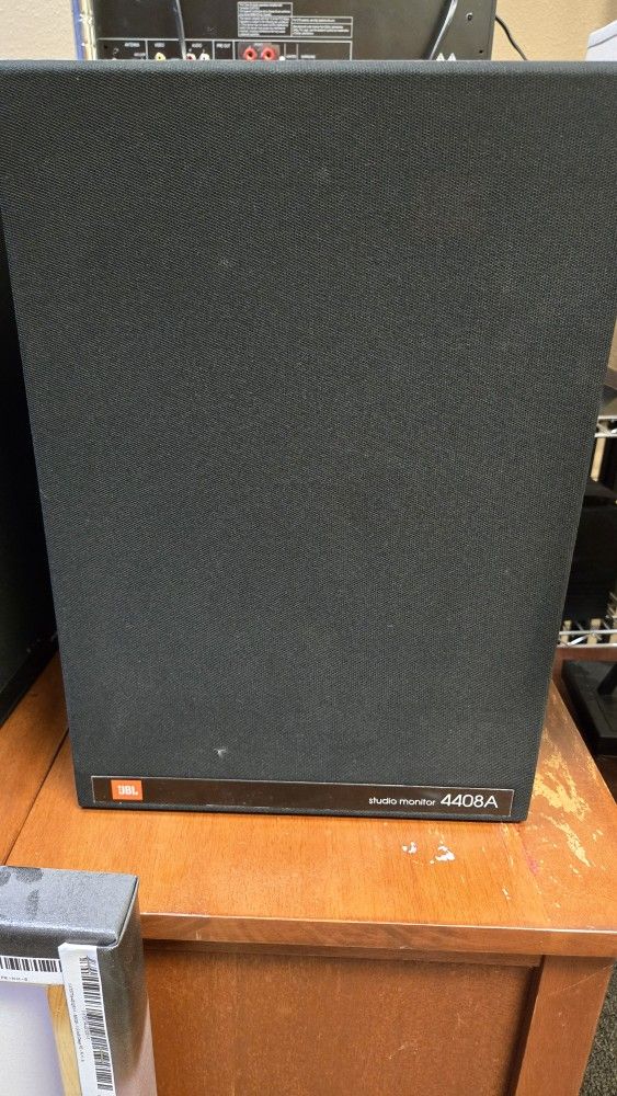 JBL Studio Monitor 4408A