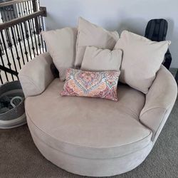 Round couch
