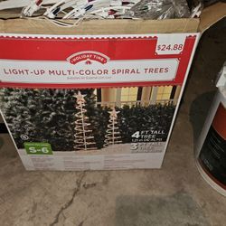 2 Christmas Trees Light Up Yard Decor