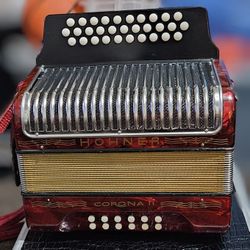 Acordeon Hohner Corona II