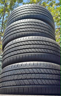 255/45/19 Continental vendo un set de llantas usadas excelente condiciones de vida las 4 ✅🤩I am selling a set of used tires, all 4 in excellent livin