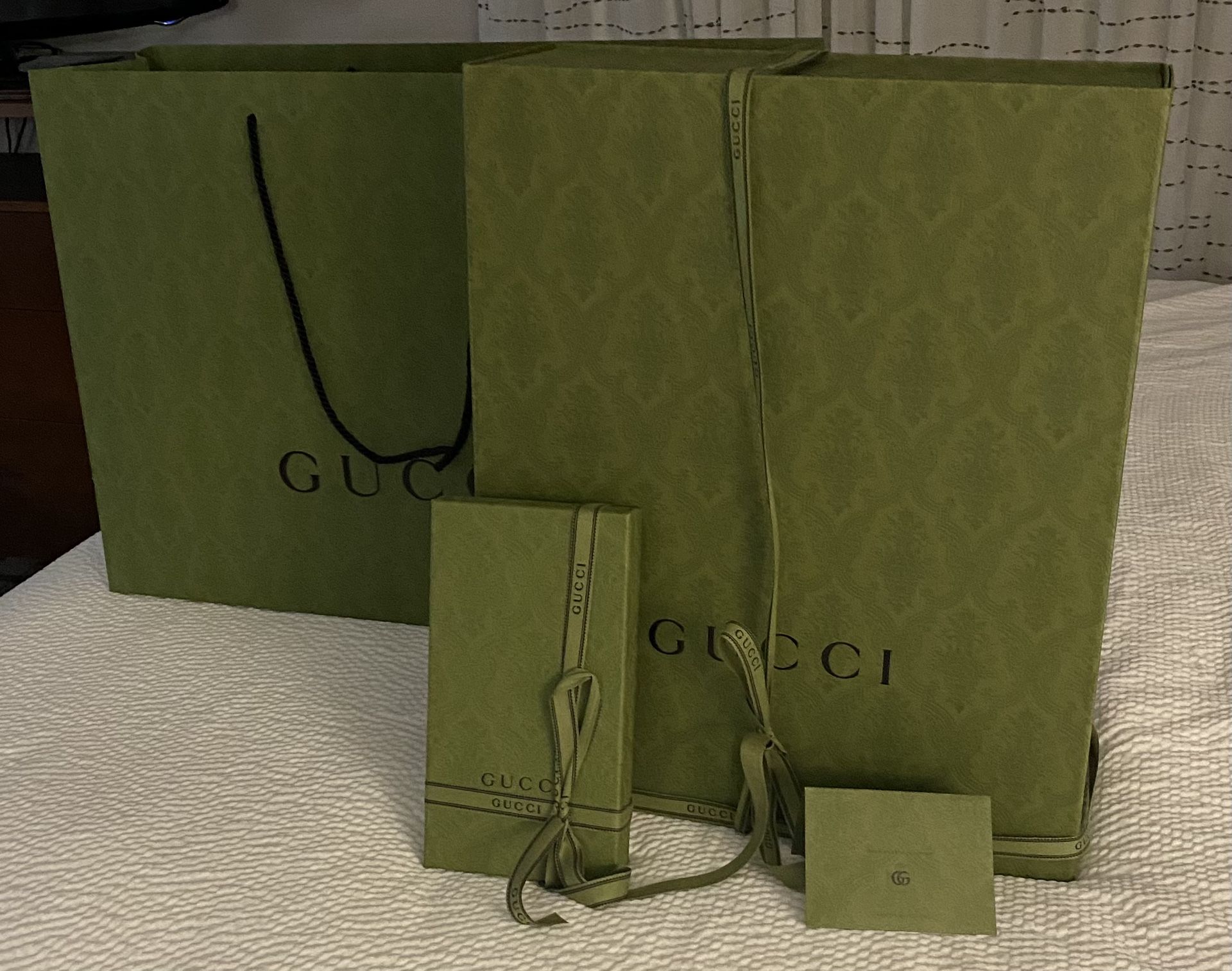 Gucci Purse And Wallet 