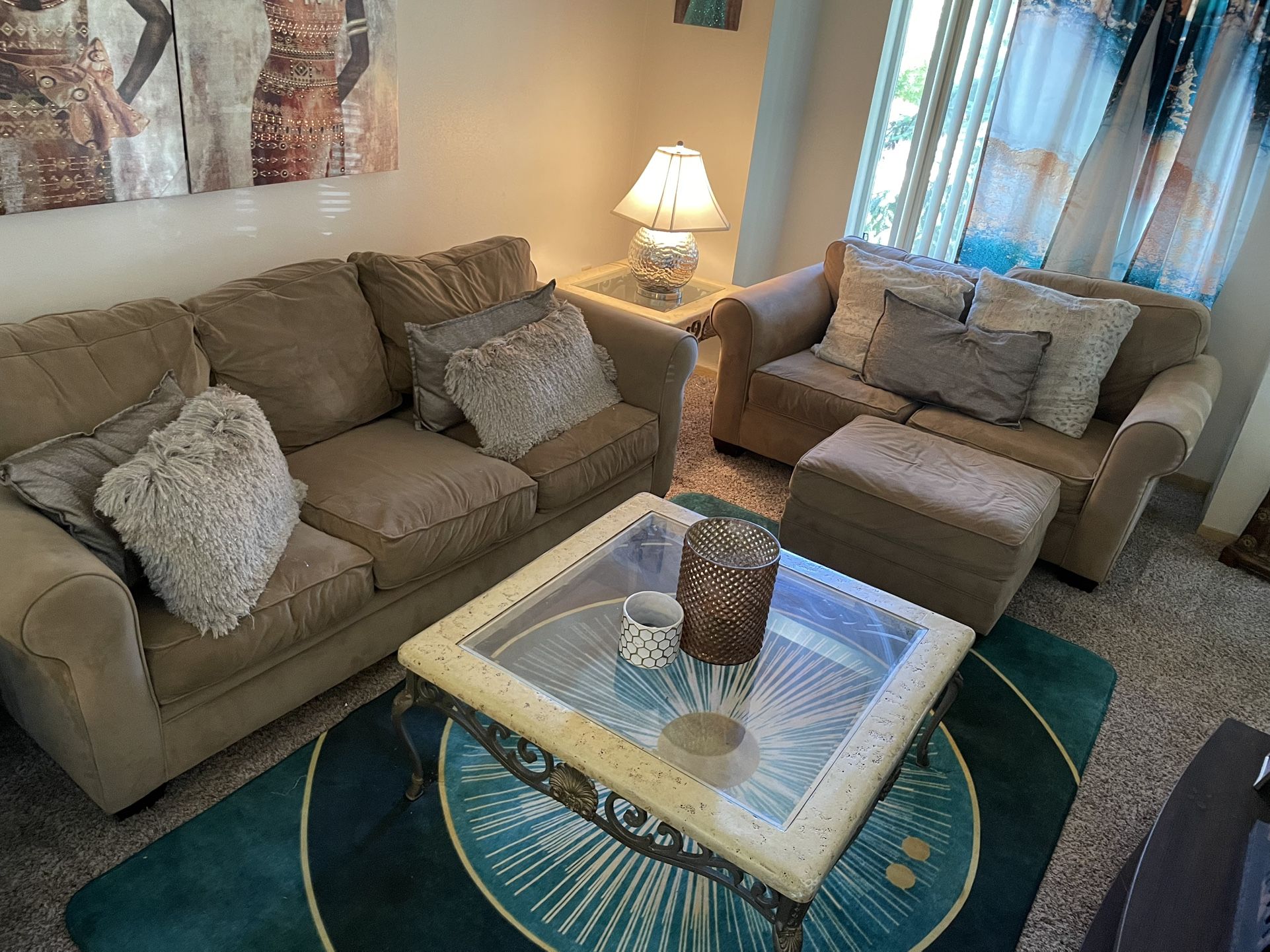 Selling Complete Living Room Set Moving Special