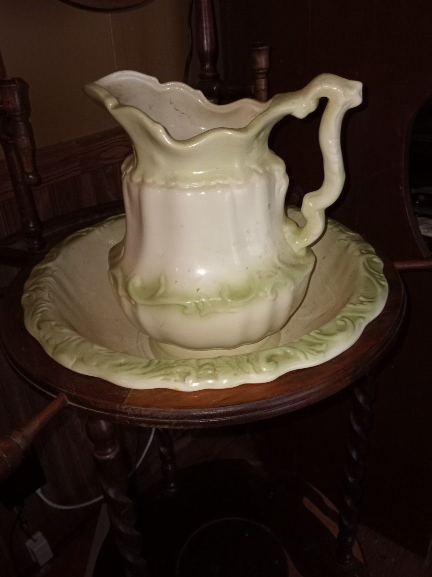Pitcher, Bowl And Stand