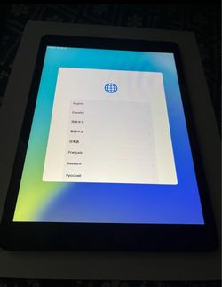 iPad 5th Generation - WiFi + Cellular - 32GB - UNLOCKED!