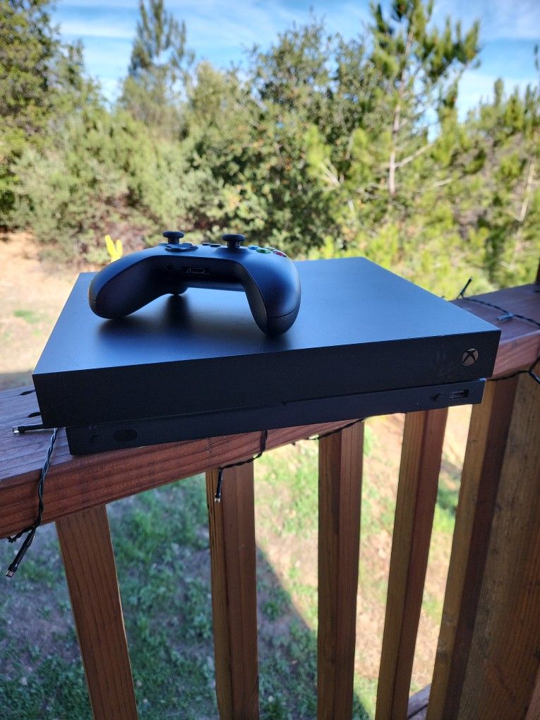 Xbox One X And Controller And 50" 4K HDR10 TV INSTANT GAMING PACKAGE