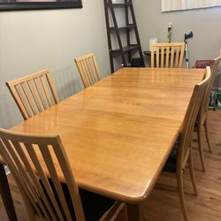 Beautiful Dining Table Solid Wood 