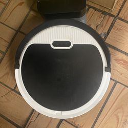 Robotic vacuum