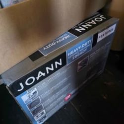Brand NEW! Singer Heavy Duty 200HDT sewing machine