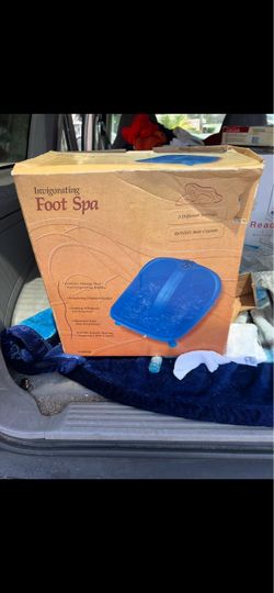 Invigorating Foot Spa with Heat and Bubbles