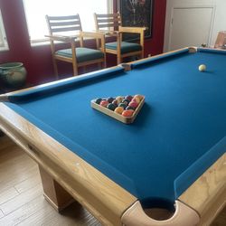 8' Connelly Pool Table, Chairs, and Accessories