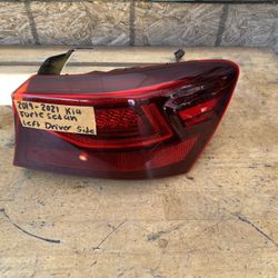 2019,2020,2021,2022,2023 Kia Forte Right Side Led Tail Light