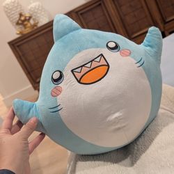 Sharky Plushy From Lankybox 