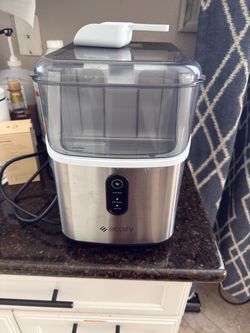Ecozy Countertop Ice Maker