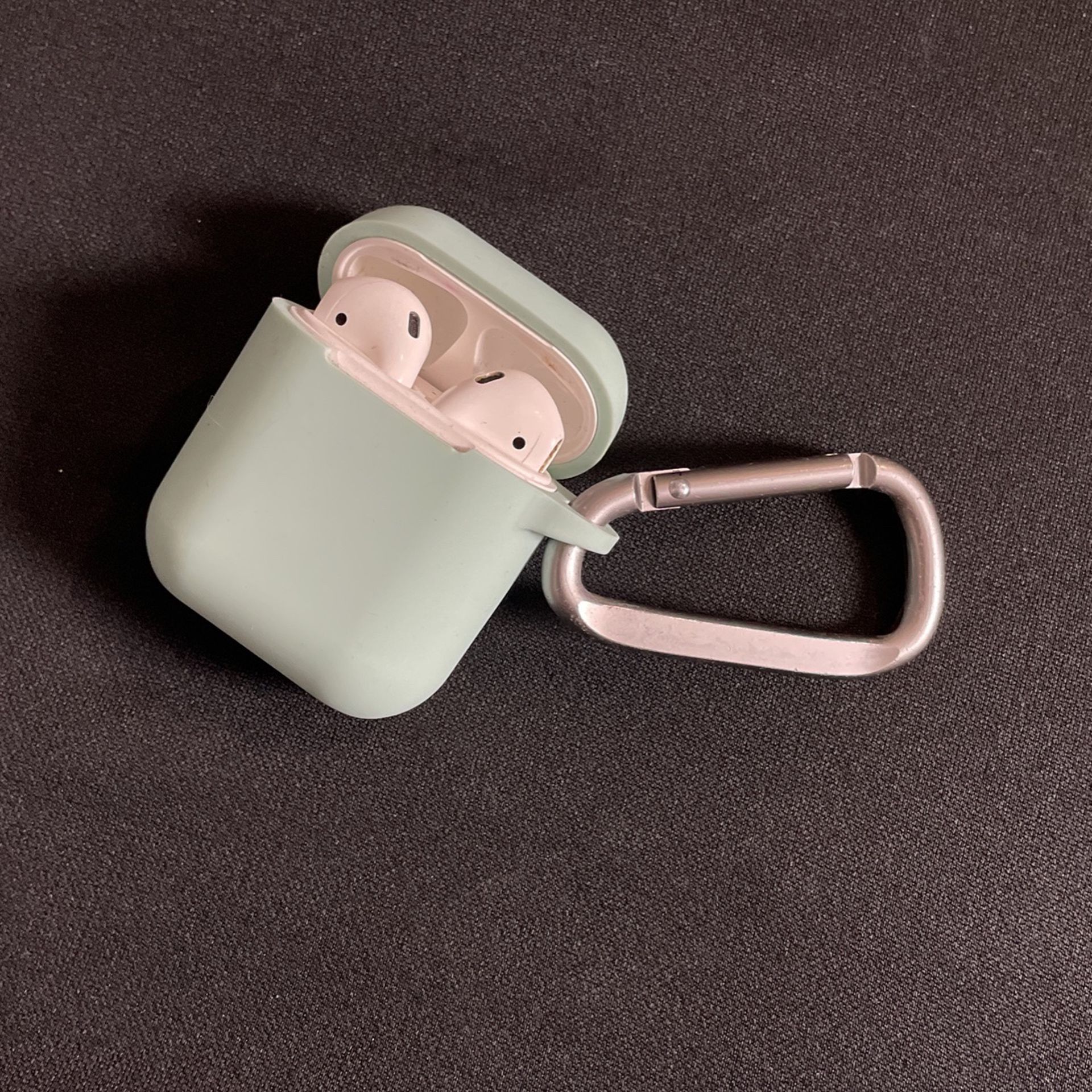 2nd gen AirPods with Case