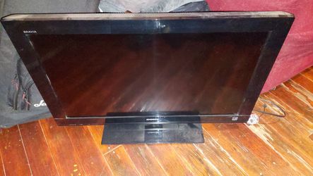 32 Inch Sony TV
