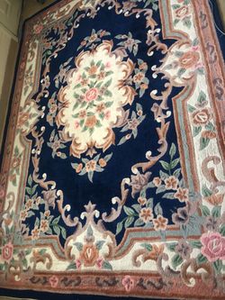 Bag carpet 10 ft long 7 ft wait