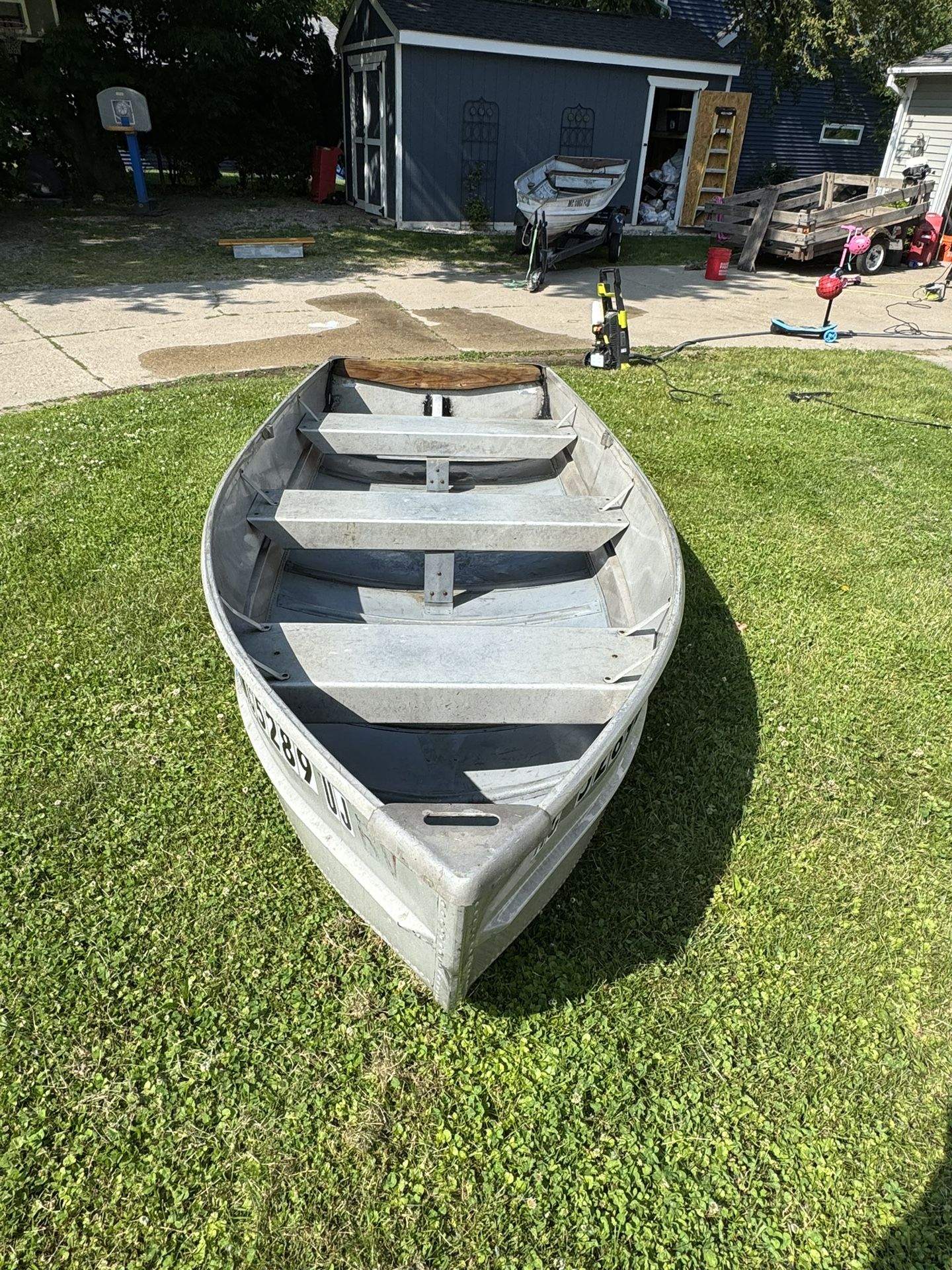 12’ Aluminum Boat