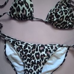 Bikini 