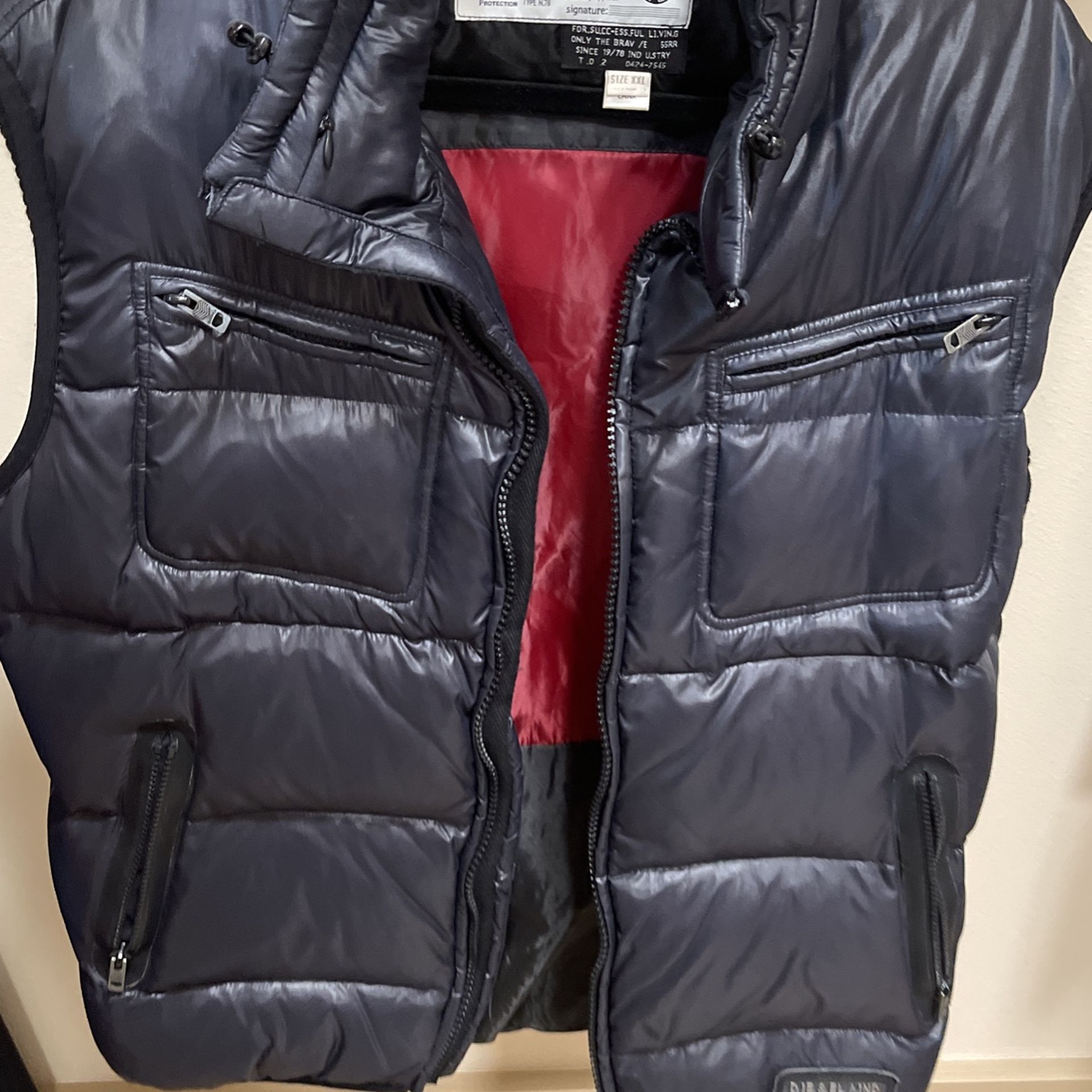 Diesel Black Puffy Vest Size XXL fitted 