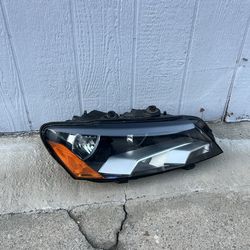 Volkswagen Jetta 2012-2015 headlight driver side