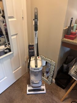 Shark Vacuum 