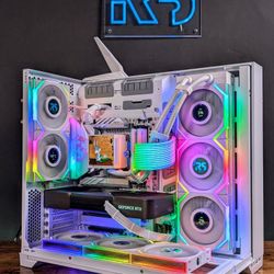 RTX 5090 // Ryzen 9 9950x3D // 64GB DDR5 // 2TB 990 Pro // WiFi