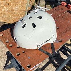 Free Agent Bicycle Helmet
