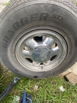 For Sale 2 Rims 16inch Stocks 6 Lug