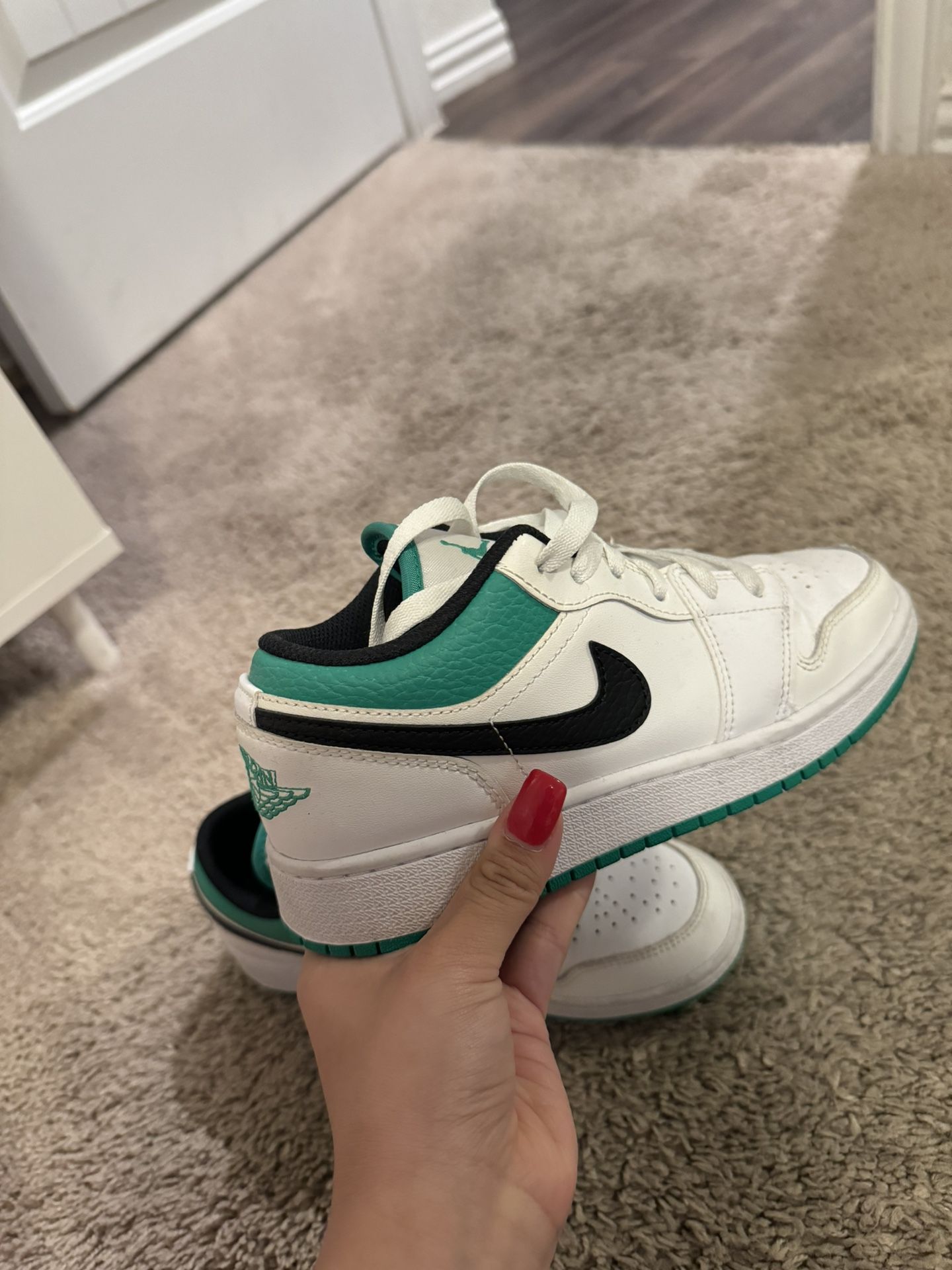 Air Jordan Low GS 'White Lucky Green'