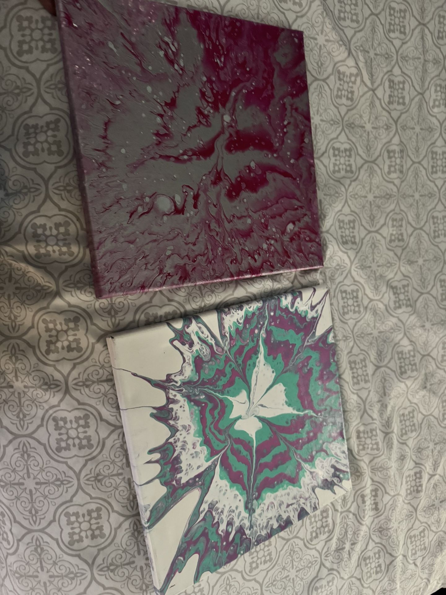 2 Canvases