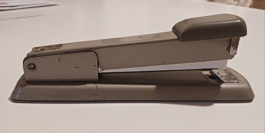 Vintage Bates Model 56 Stapler