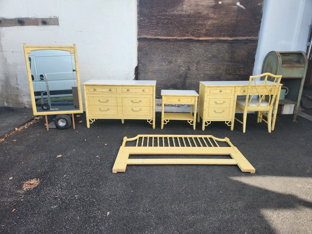 Thomasville Vintage Allegro Faux Bamboo Bedroom Set