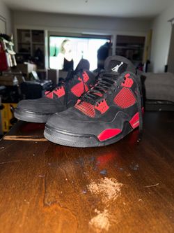 Jordan 4s